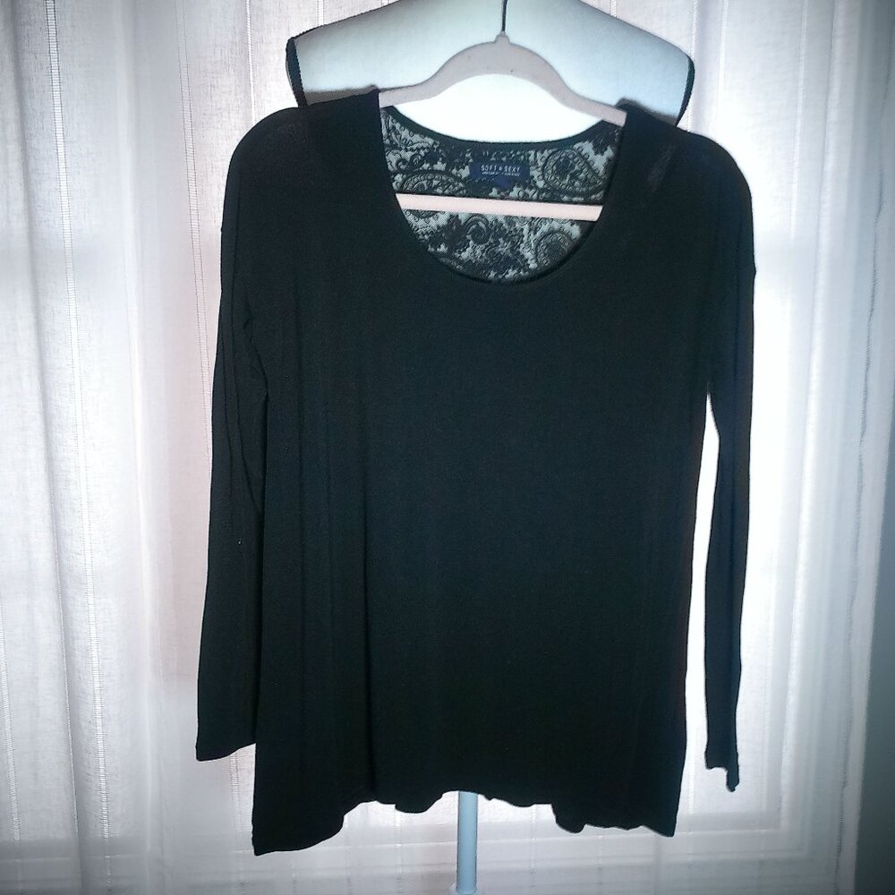 AMERICAN EAGLE OUTFITTERS Soft & Sexy Tee Long Slve Black w/Lace on Back NWOT SP